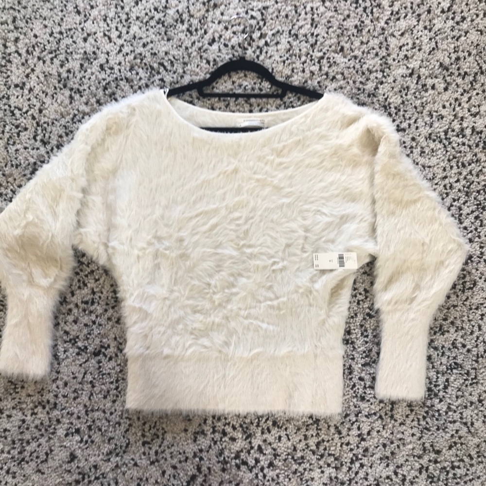 NWT Fuzzy Anthropologie sweater size medium